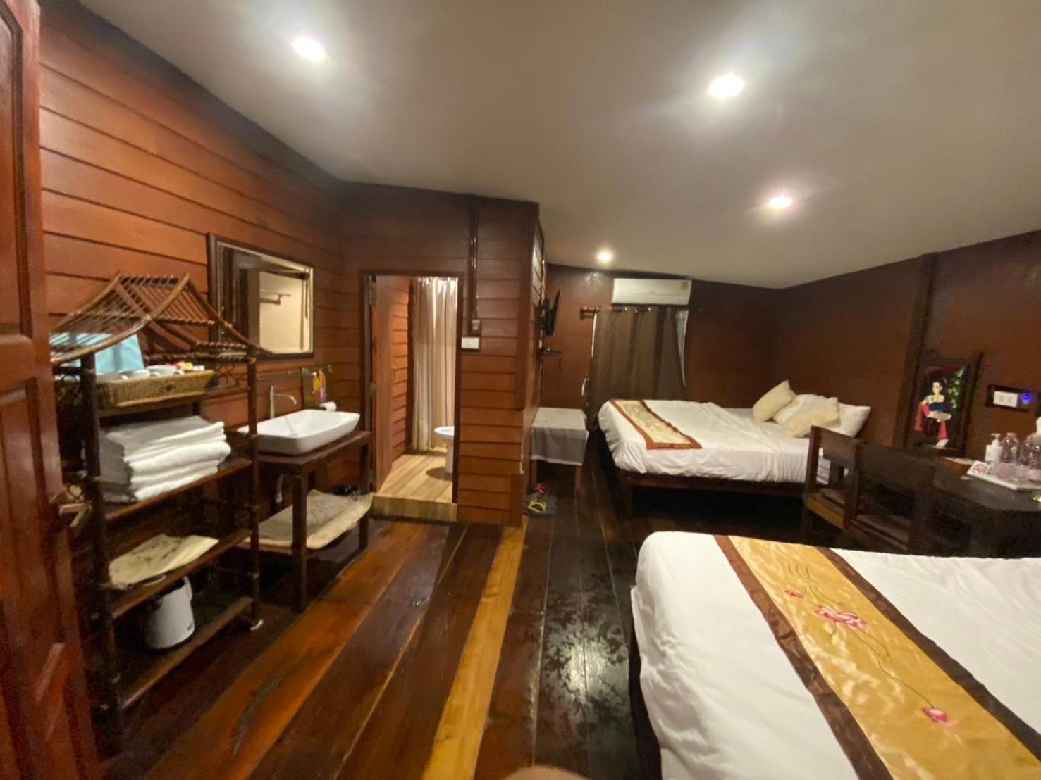 Reuan Vilawan Ratchaburi Экстерьер фото